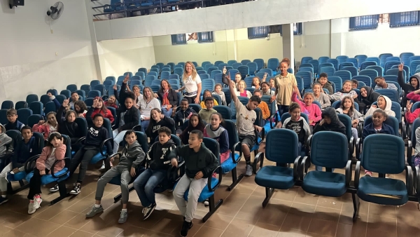 PALESTRA SOBRE VÍRUS, BACTÉRIAS E PROTOZOÁRIOS PARA ALUNOS DA E.M.N.S.S.