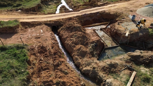 PREFEITURA DE DOM SILV&Eacute;RIO INICIA CONSTRU&Ccedil;&Atilde;O DE NOVA PONTE NA LOCALIDADE DE MATIP&Oacute;