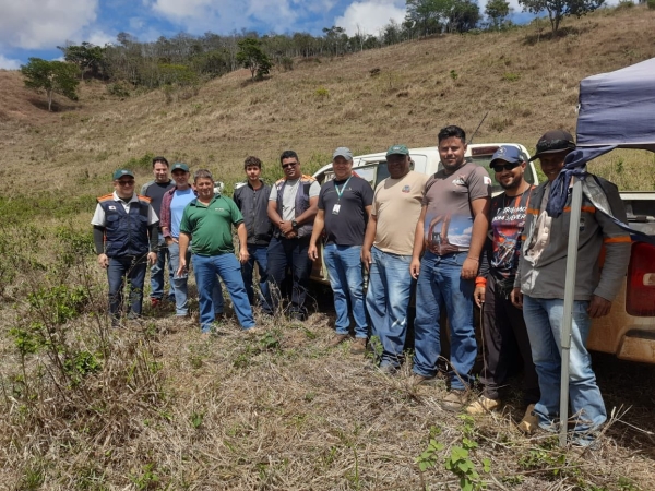 DOM SILV&Eacute;RIO INVESTE EM CAPACITA&Ccedil;&Atilde;O E SUSTENTABILIDADE COM CURSO DE OPERADOR DE RETROESCAVADEIRA E CONSTRU&Ccedil;&Atilde;O DE BARRAGINHAS