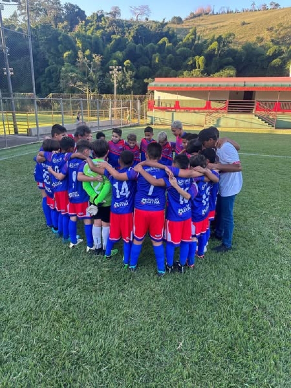 FUTEBOL COM EMOÇÃO E RESULTADOS: GOL DE LETRA BRILHA NO CAMPEONATO REGIONAL DO AÇÚCAR