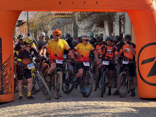 4&ordm; PASSEIO CICL&Iacute;STICO CAMINHOS DA F&Eacute; UNE ESPORTE, SOLIDARIEDADE E EMO&Ccedil;&Atilde;O EM DOM SILV&Eacute;RIO