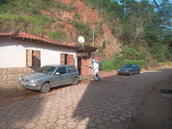 LUTA CONTRA A DENGUE: MOBILIZAÇÃO E COLABORAÇÃO DA COMUNIDADE SÃO FUNDAMENTAIS