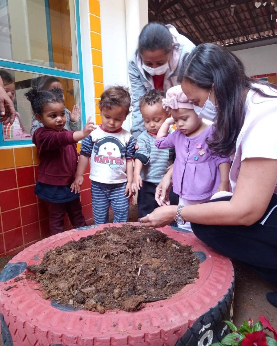 PROJETO DA REDE MUNICIPAL DE ENSINO ENALTECE A PRIMAVERA