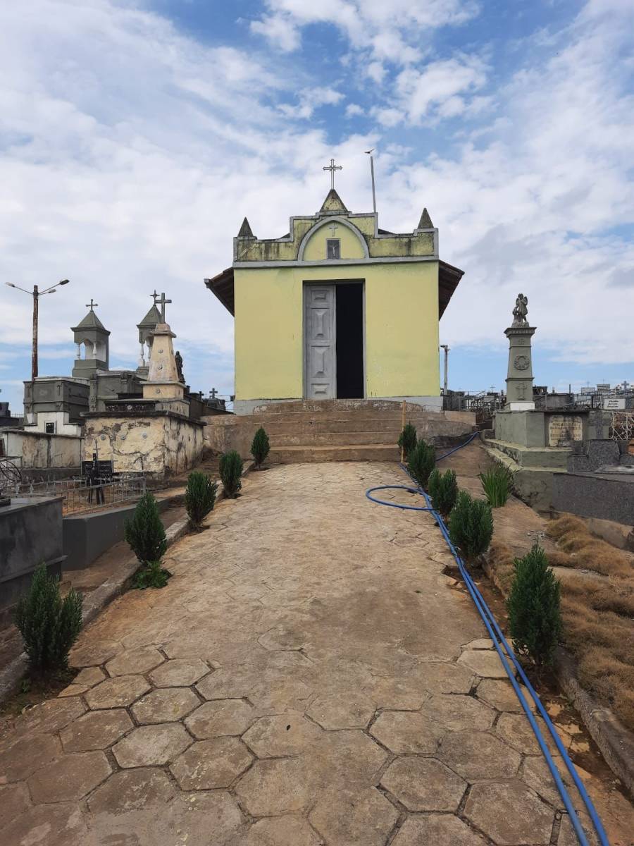 PREFEITURA REVITALIZA CEMITÉRIO MUNICIPAL