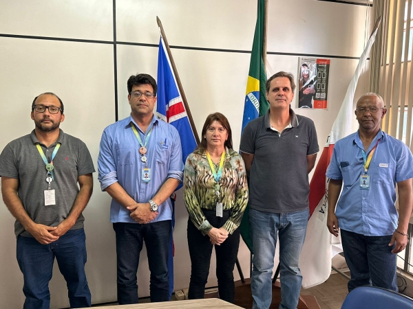PREFEITO JOSÉ BRÁULIO RECEBE GERENTE REGIONAL DA COPASA