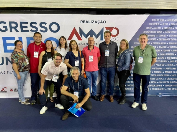 COMITIVA SILVERIENSE PRESENTE NO 38º CONGRESSO MINEIRO DE MUNICÍPIOS