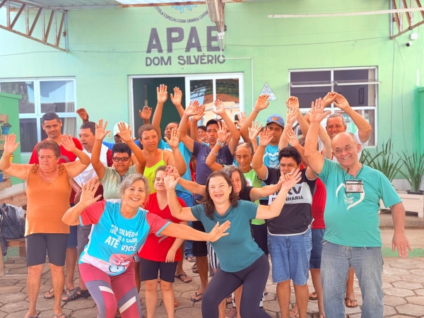 DIA INTERNACIONAL DA MULHER: AÇÃO ESPECIAL DA SECRETARIA DE SAÚDE NA APAE CELEBRA VALORIZAÇÃO E INCLUSÃO FEMININA