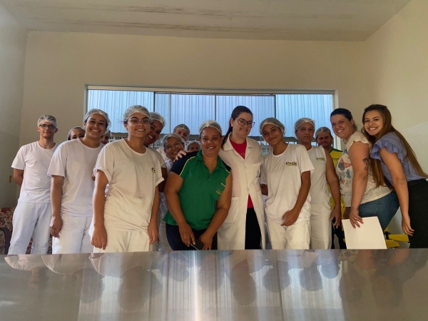 SA&Uacute;DE REALIZA A&Ccedil;&Atilde;O NA CERLE PRODUTOS CASEIROS