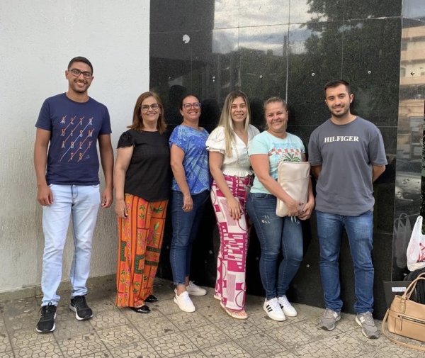 SERVIDORES PARTICIPAM DE CAPACITAÇÃO