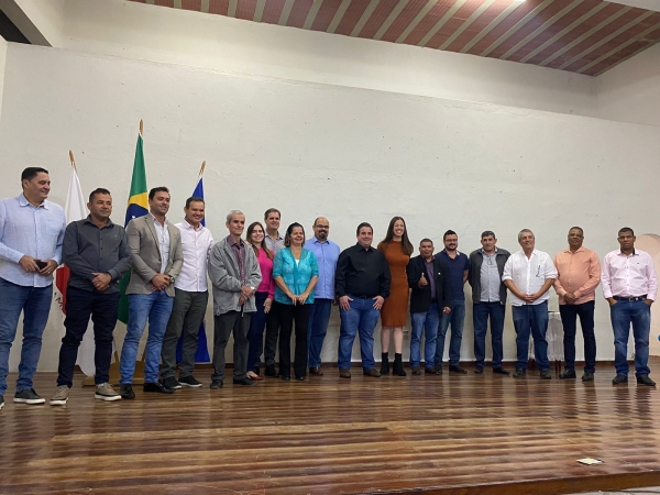 PREFEITO JOSÉ BRÁULIO RECEBE VISITA DO VICE-GOVERNADOR MATEUS SIMÕES
