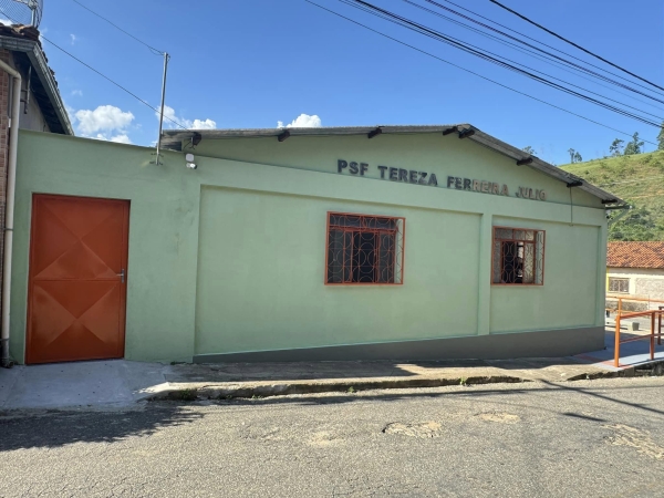 SECRETARIA DE OBRAS CONCLUI PINTURA DO PSF SÃO GERALDO