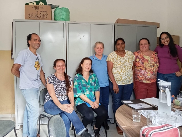 EQUIPE E-MULTI REÚNE COM EQUIPE DA APRIDOM