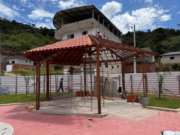 PRAÇA MÁRIO ROBERTO FERREIRA NO VALE VERDE: UM NOVO ESPAÇO DE LAZER E CONVIVÊNCIA PARA A COMUNIDADE