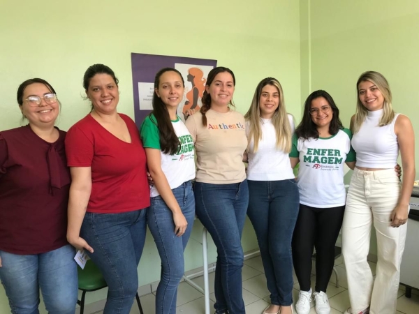 SAÚDE PROMOVE RODA DE CONVERSA SOBRE ALIMENTAMENTO MATERNO E PRIMEIROS SOCORROS PARA RECÉM-NASCIDOS