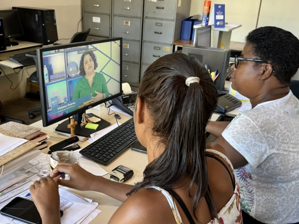 SERVIDORES PARTICIPAM DE TREINAMENTO DO SEBRAE