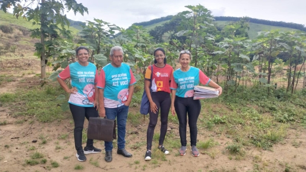 PROJETO &quot;SAÚDE ITINERANTE&quot; LEVA ATENDIMENTOS MÉDICOS A COMUNIDADES RURAIS DE DOM SILVÉRIO