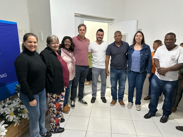 APAE INAUGURA ELEVADOR VIABILIZADO COM RECURSOS DA PREFEITURA