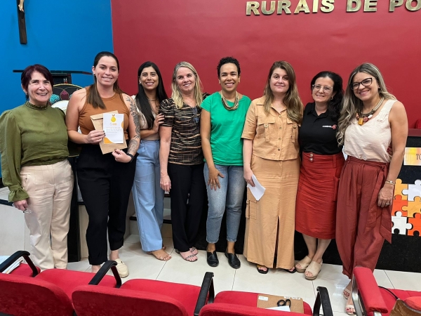 SERVIDORAS RECEBEM CAPACITAÇÃO DO PROGRAMA &quot;SAÚDE EM REDE&quot;