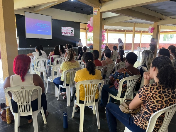 SAÚDE REALIZA AÇÃO PARA SERVIDORAS EM COMEMORAÇÃO AO DIA INTERNACIONAL DA MULHER