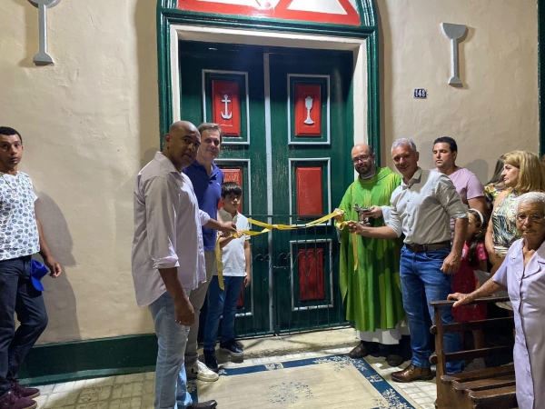 PREFEITURA ENTREGA OBRAS DE REFORMA DA CAPELA SÃO GERALDO